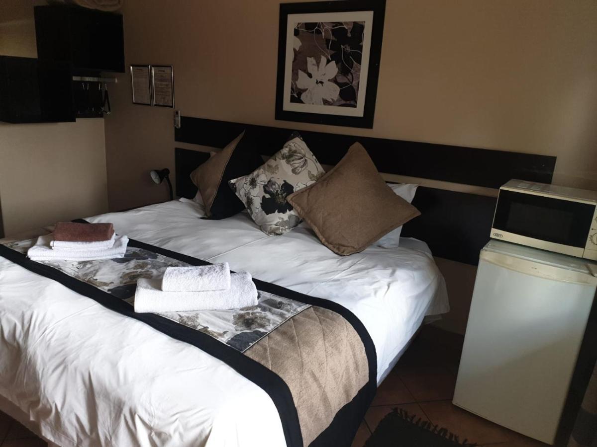 Tsessebe Guesthouse Bloemfontein Exterior photo