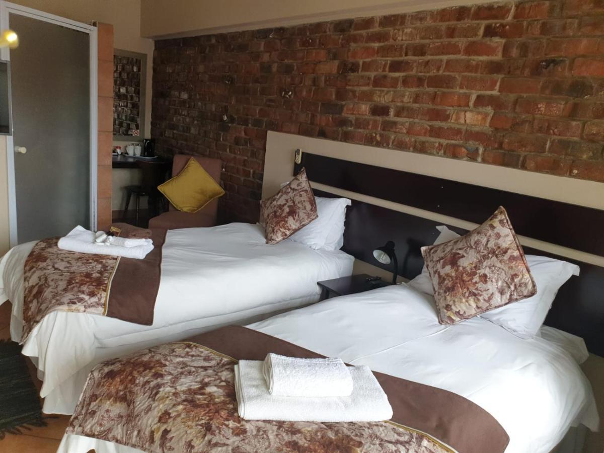 Tsessebe Guesthouse Bloemfontein Exterior photo